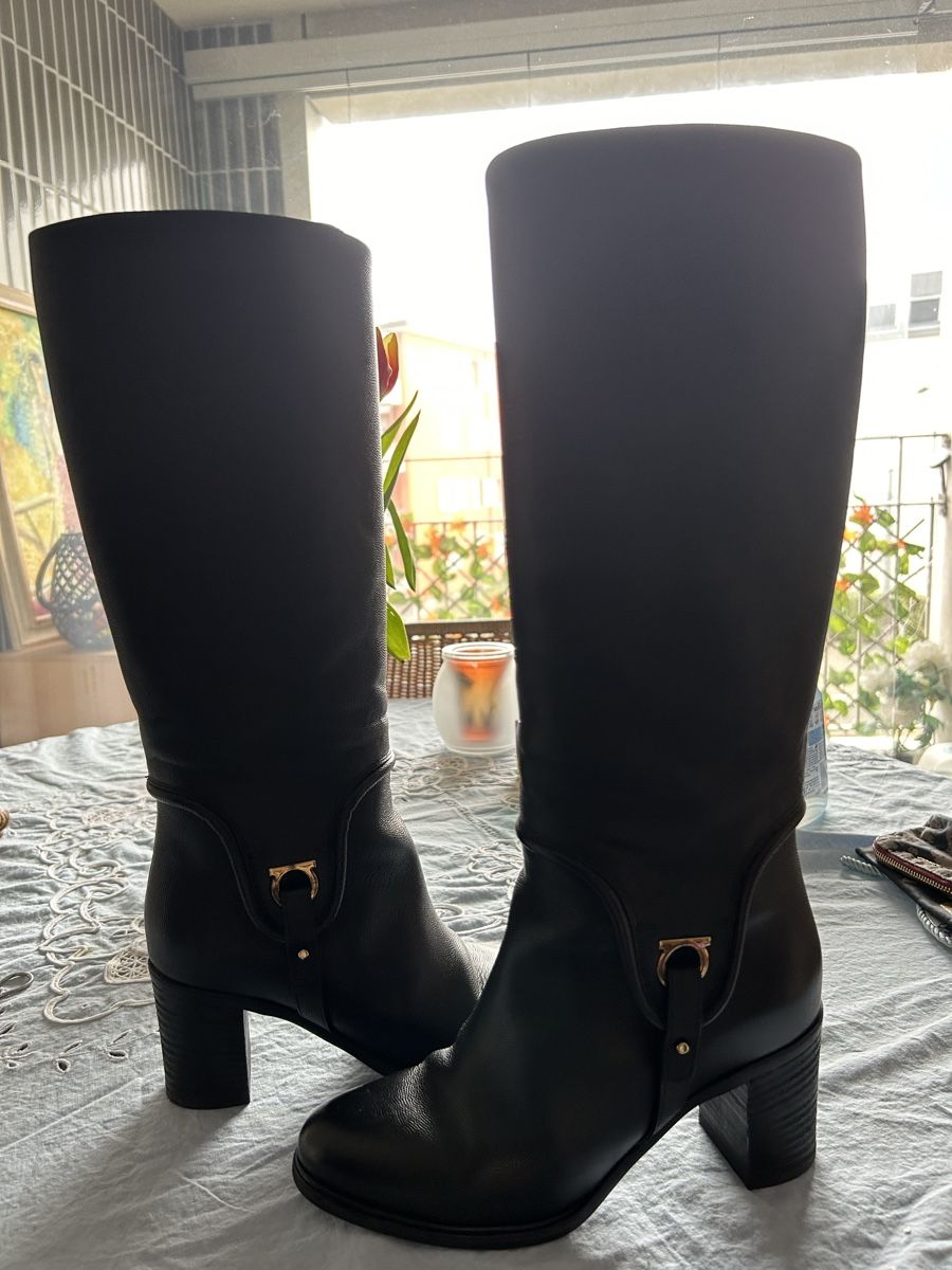 Salvatore Ferragamo Scarpe da donna: Bottes Salvatore Ferragamo – Usato da lausanne venduto da Pepitam 2