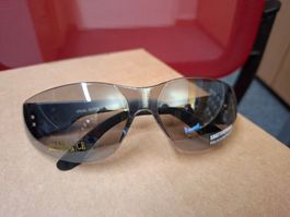 12 Stk. Red Rock Special Edition Sonnenbrillen