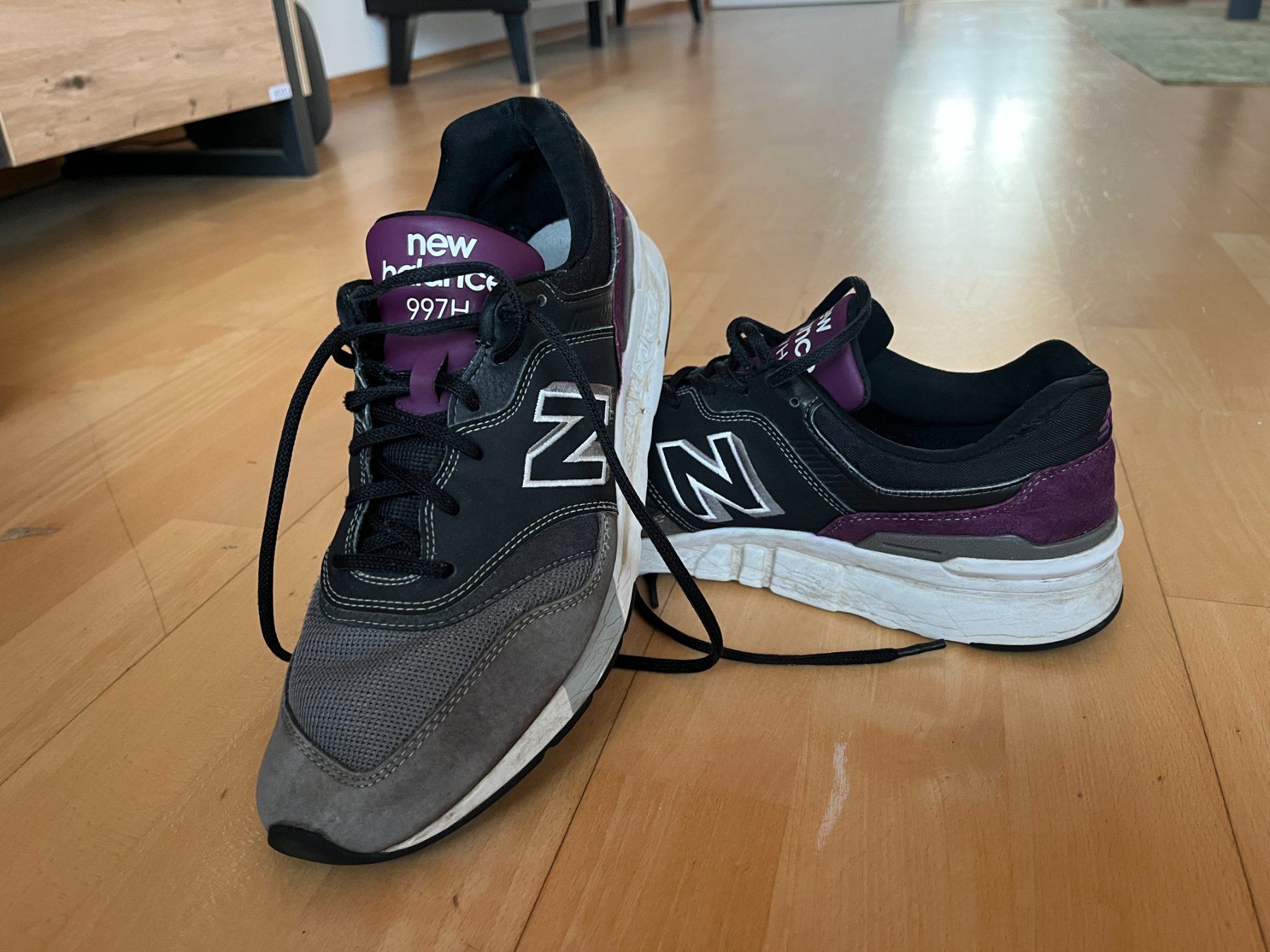 New Balance Scarpe da uomo: New Balance 997 (Gr. 44.5) – Usato da St. Gallen venduto da finaleweisheit