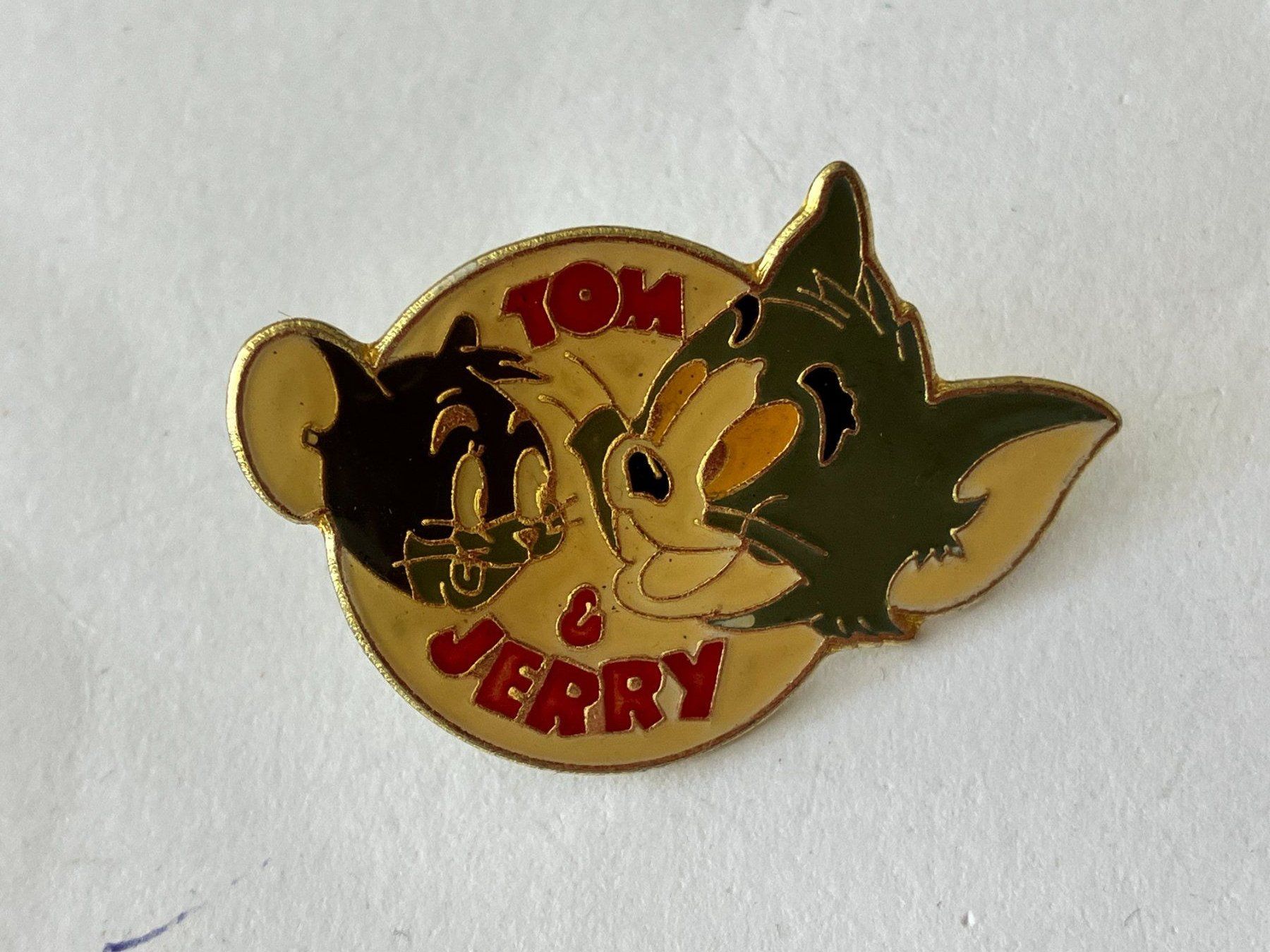 Plaquettes & Badges: 1 Pin Tom & Jerry – D'occasion à Basel par djwwpp