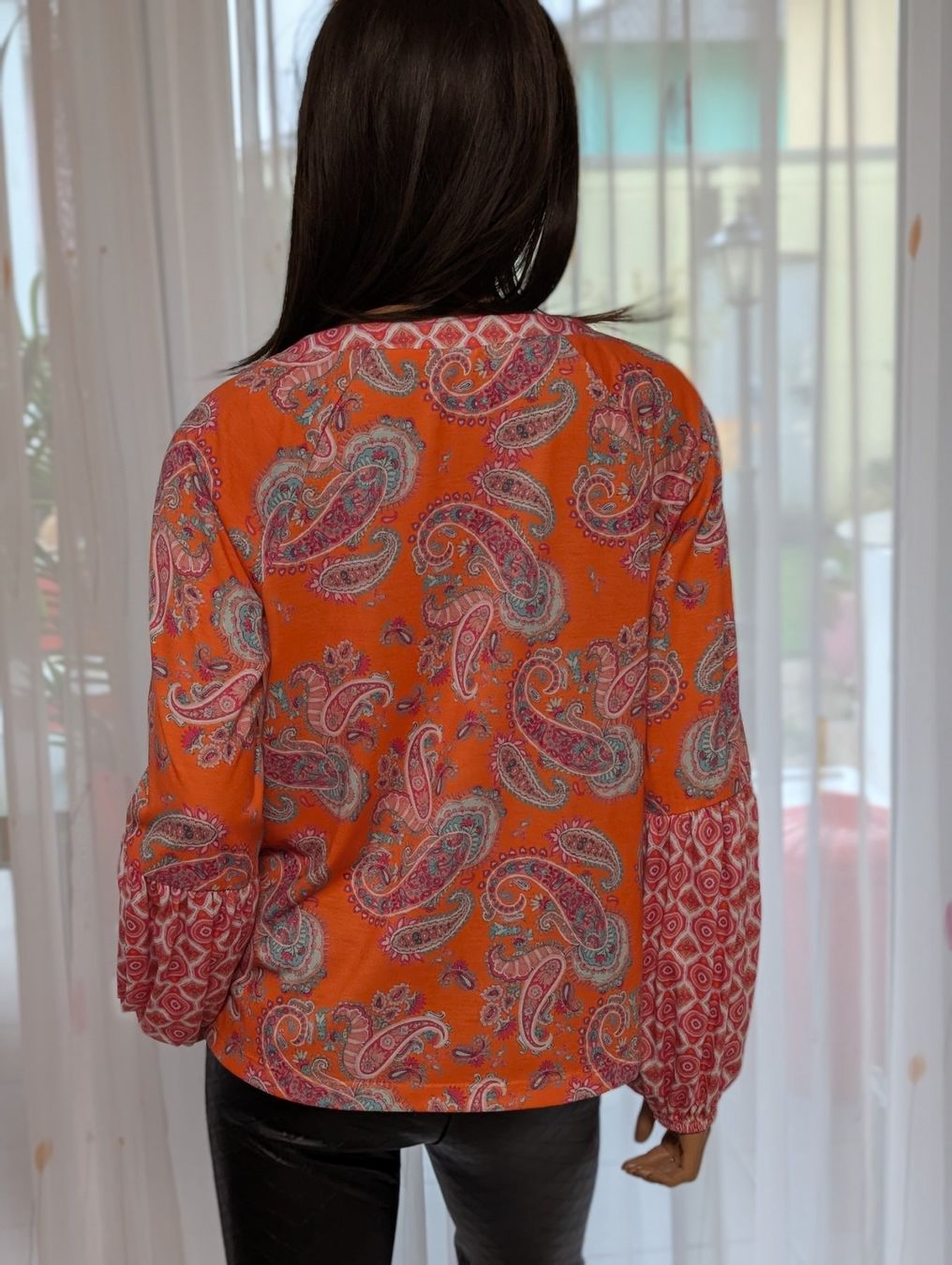 Camicette: Orange gemusterte Bluse (gr. 36/38) – Usato da Cugnasco venduto da tizianaq 3