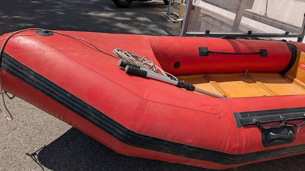 Barche: Schlauchboot mit elektromotor – Usato da Rorbas venduto da philips1 1