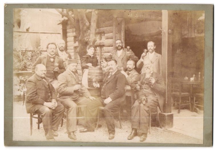 Fotografie &  Plakate: Fotografie Herrengesellschaft mit Dackel – Gebraucht aus Berlin von bartko-reher