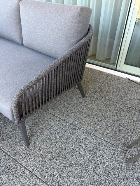 Sofas: Loungesofa 2er Sitz – Gebraucht aus Rickenbach Sulz von Noebile 2