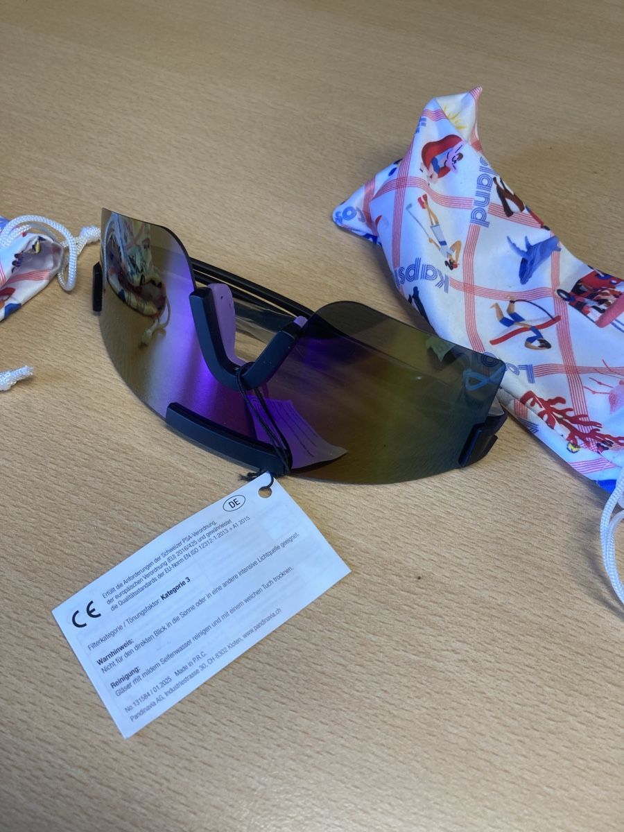 Brillen & Gläser: 2 Sonnenbrillen – Neu und originalverpackt aus Niederuzwil von Miami1999 2