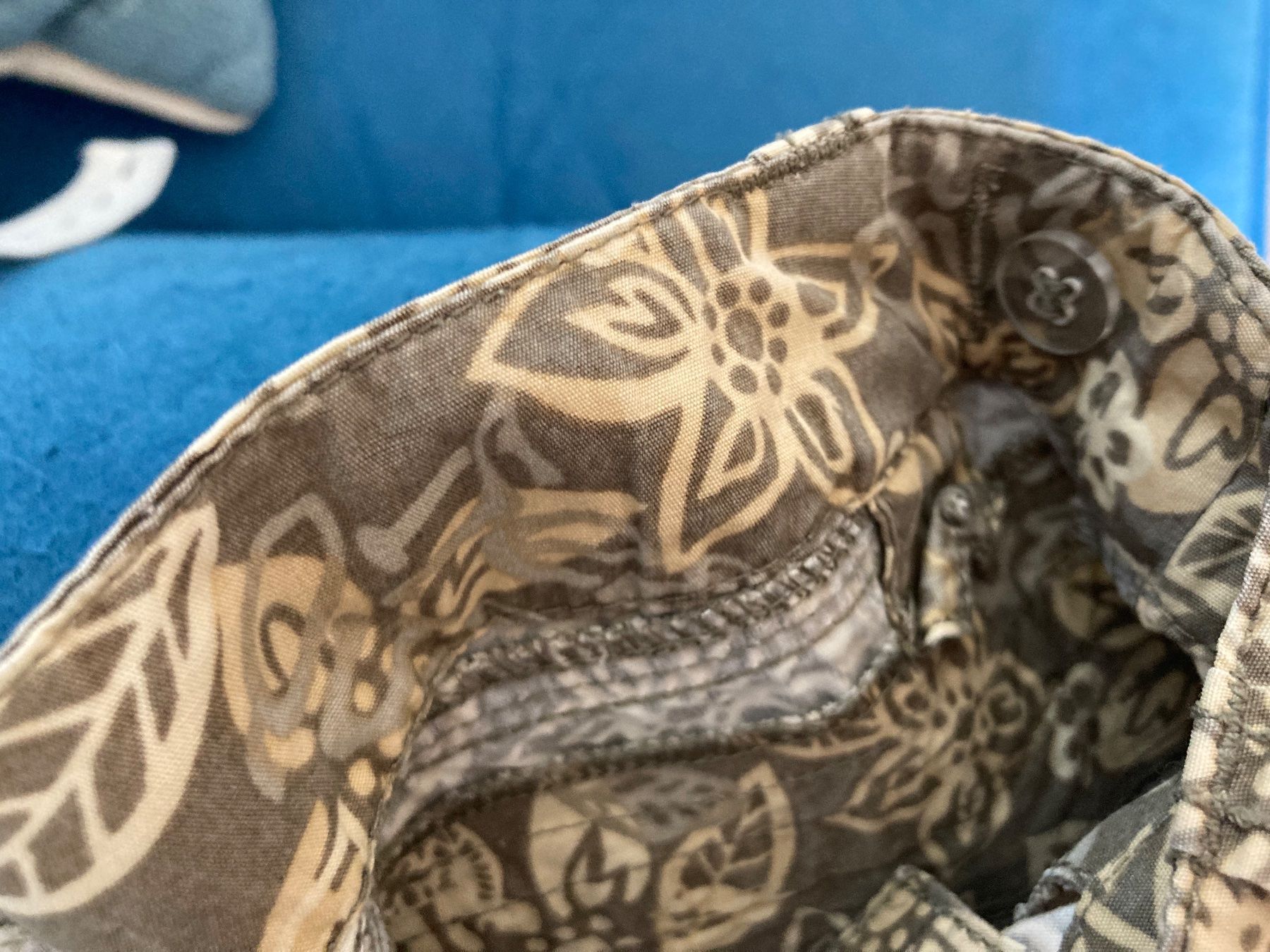 C&A Pantaloni: Caprihose  gemustert, Mädchen Gr. 134, – Usato da Meggen venduto da tulipe21 9