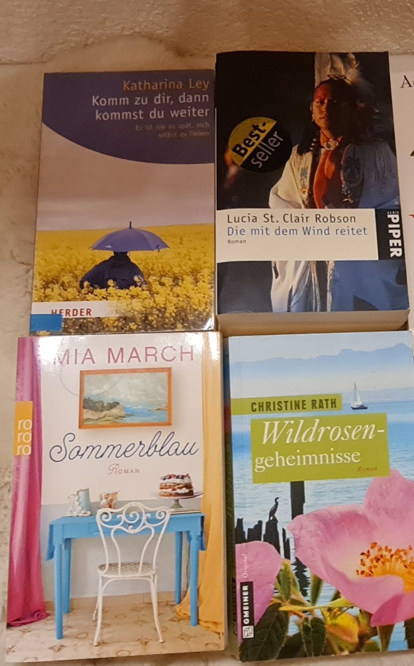 Livres: Bücher Paket 36 Bücher – D'occasion à Toffen par Gwunderegge77 1