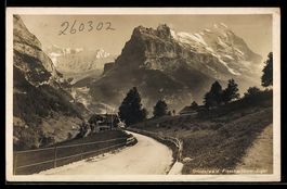 Grindelwald, Strassenpartie mit Gebäude