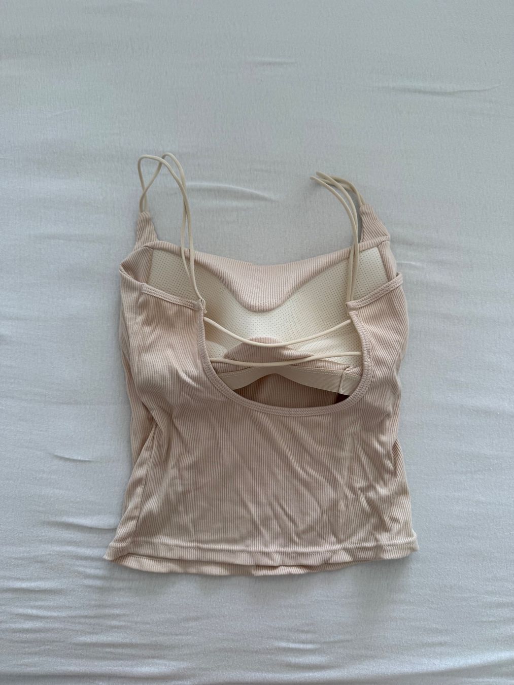 Shein Top: Damen Top beige built in bra – Nuovo (secondo la descrizione) da Nänikon venduto da tob_g7dm 1