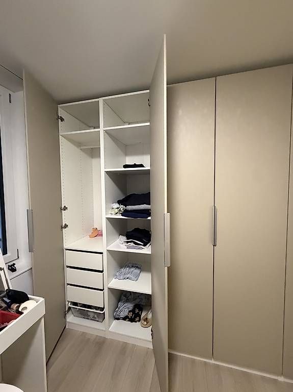 Armoires: Kleiderschrank – D'occasion à Benken SG par sar_9dsn 3