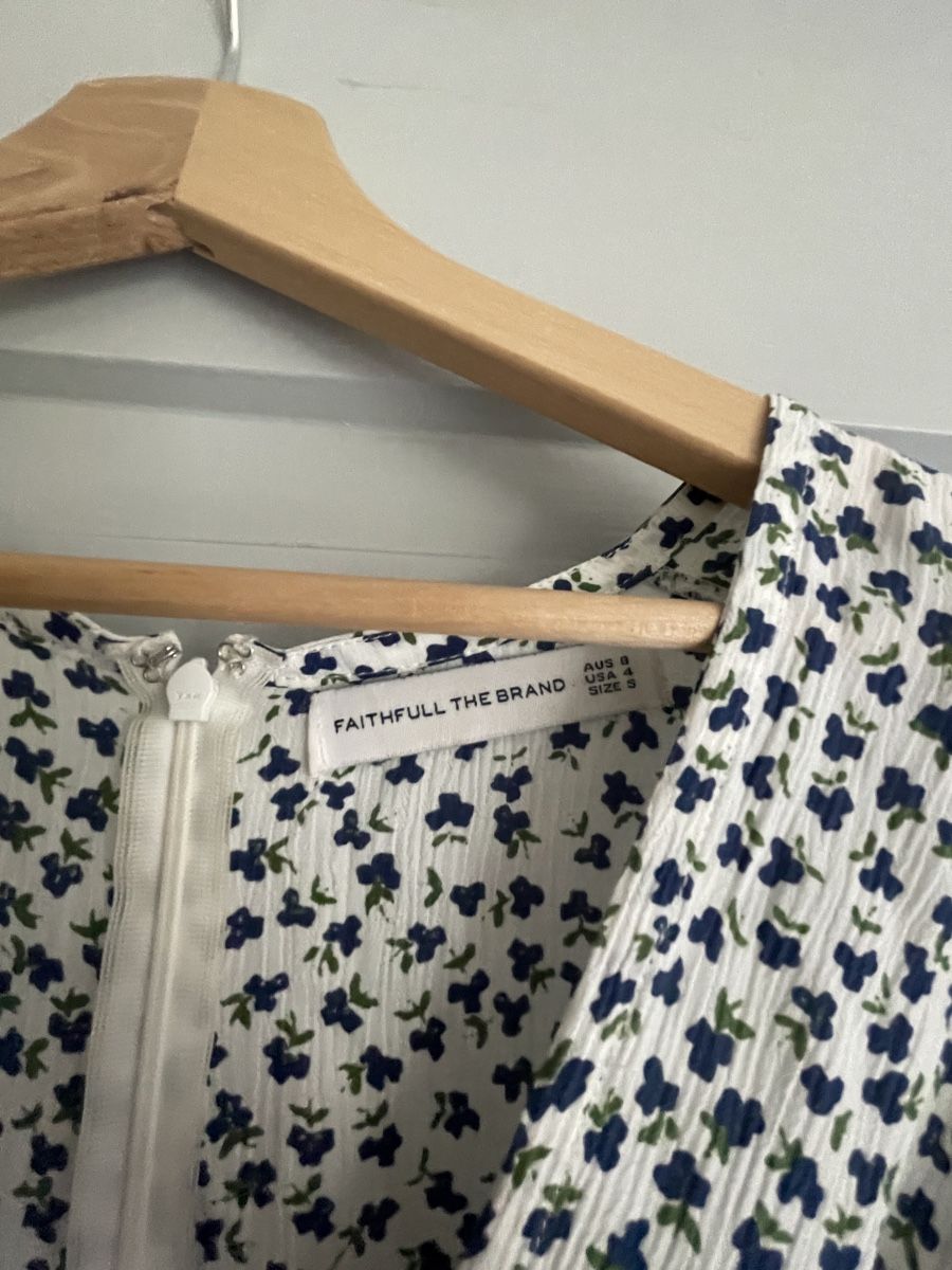 Vestiti: Faithfull the brand Kleid – Nuovo (secondo la descrizione) da Zürich venduto da M500ZH 2