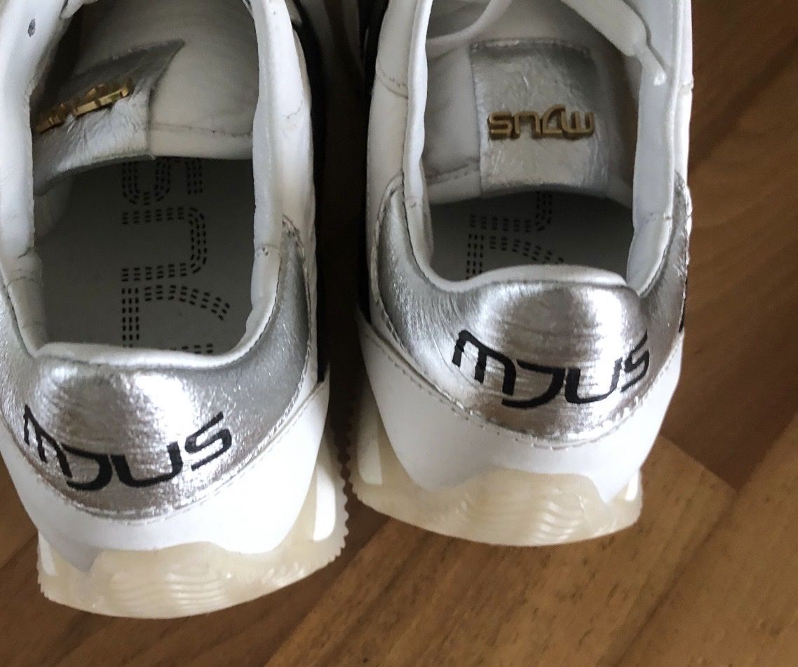 Mjus Scarpe da donna: Original MJUS Sneaker, Gr. 39, Weiss/Silber - Top! – Nuovo (secondo la descrizione) da Schachen LU venduto da Bassman02 2