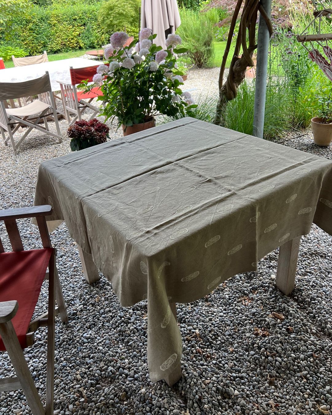 Altra biancheria da tavola: Tischtuch, quadratisch 100% Leinen – Usato da Wädenswil venduto da loswerden 2