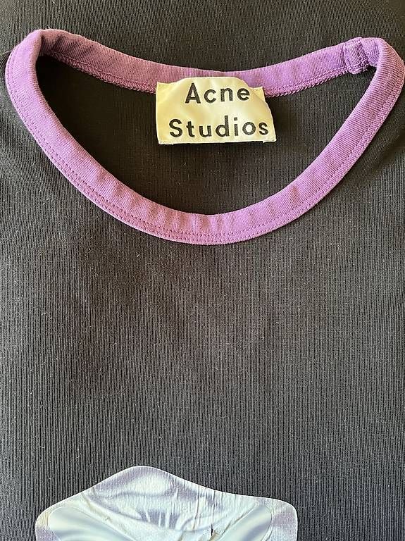 Acne Studios T-shirt: Acne Studios Short-sleeve Sweatshirt – Usato da Zürich venduto da rit_g825 2