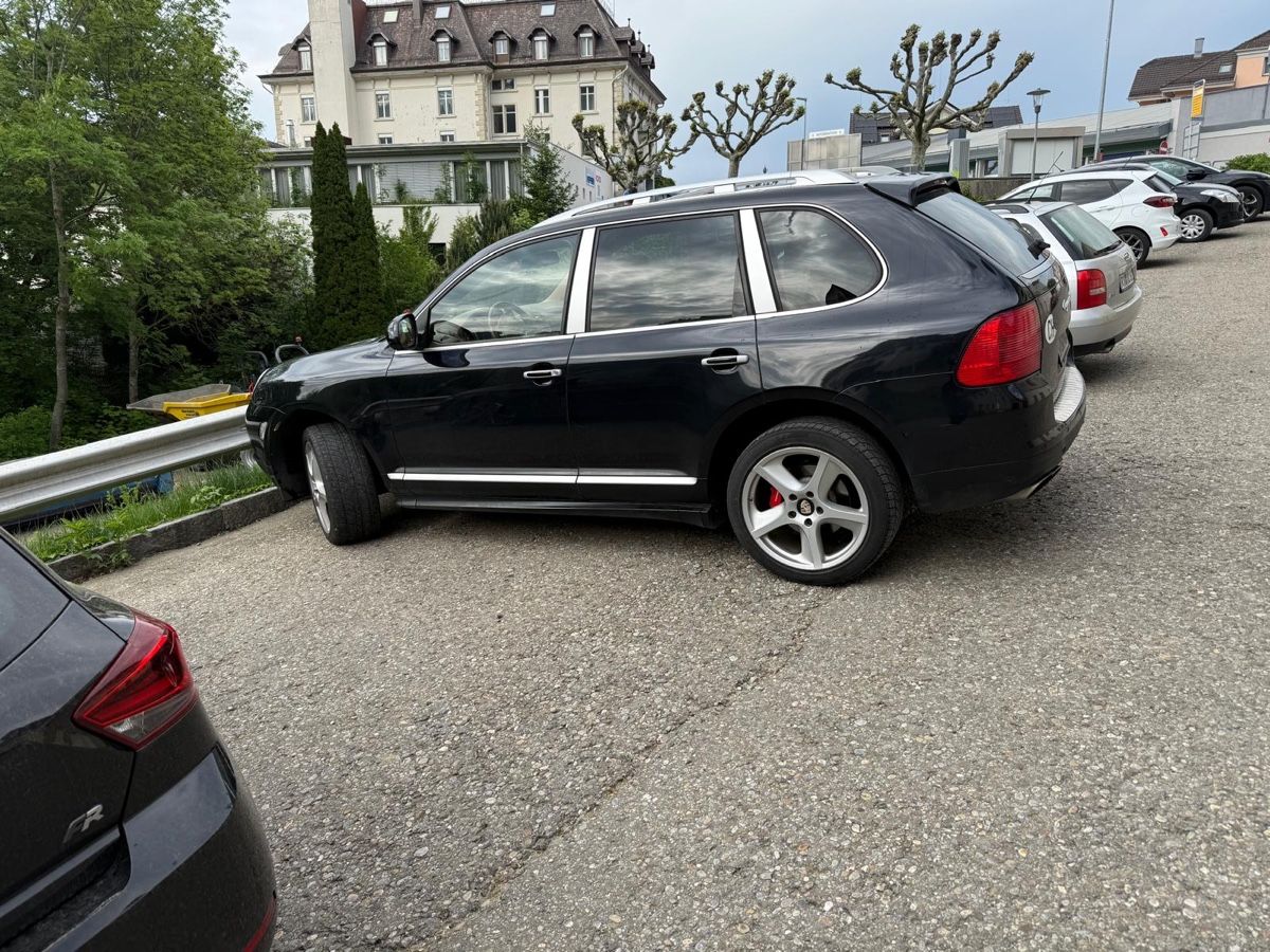 Porsche Automobili: Porsche Cayenne Turbo  – Usato da Rheineck venduto da Catone87