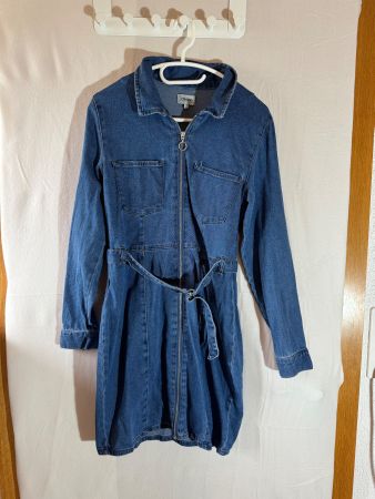 Jeanskleid von Only Gr. 40