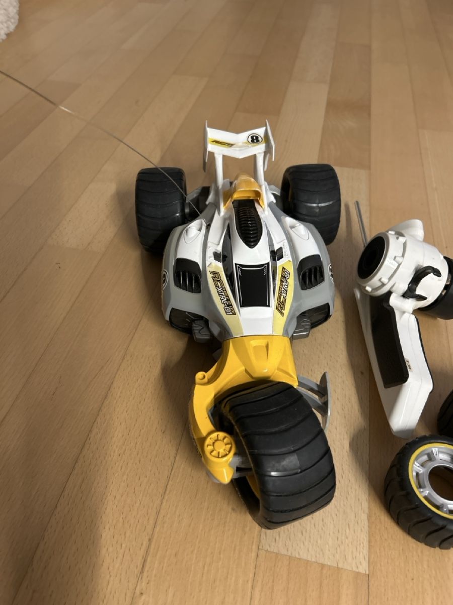 Spielzeuge: XTRC Xtreme Transforming RC Auto - Geländegängiger Spass – Gebraucht aus Vaduz von Snooki6 1