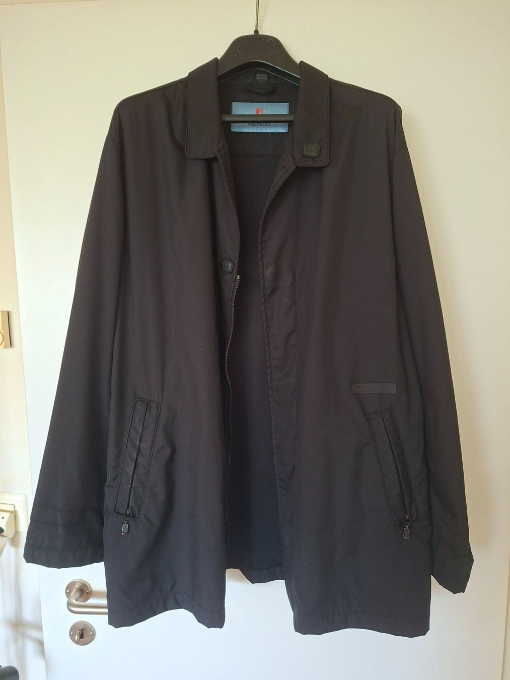 Vestes: Regenjacke / Windjacke  Kenneth Cole  "REACTION" – D'occasion à Zürich par Daniel517