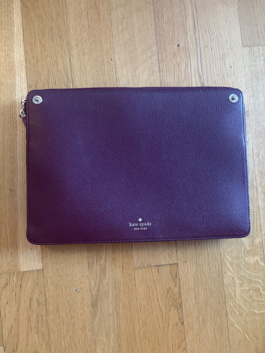 Kate Spade Borse da donna: Kate Spade Laptoptasche dunkelrot – Usato da Lenzburg venduto da Original_vail
