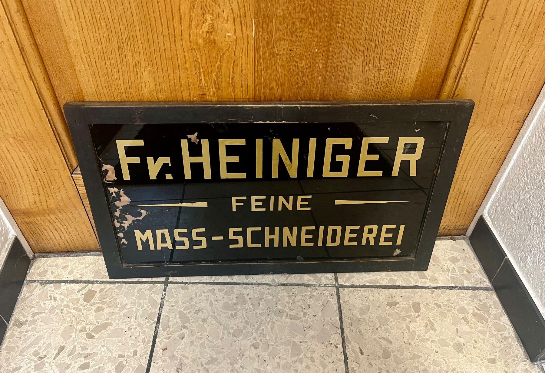 Schilder: Fr. Heiniger - Feine Mass-Schneiderei - Hinterglasbild – Gebraucht aus Erlinsbach von Stu-ff 2