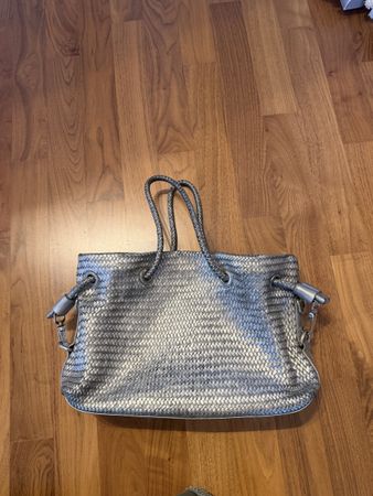 Damen Handtasche geflochten silber guter Zustand gebraucht