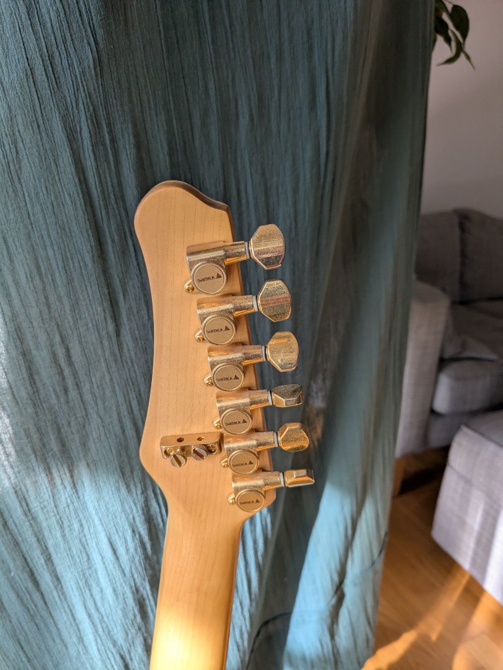 Strumenti musicali: E-Gitarre Samick Sunburst guter Zustand – Usato da Gockhausen venduto da Dom_kp7z 3