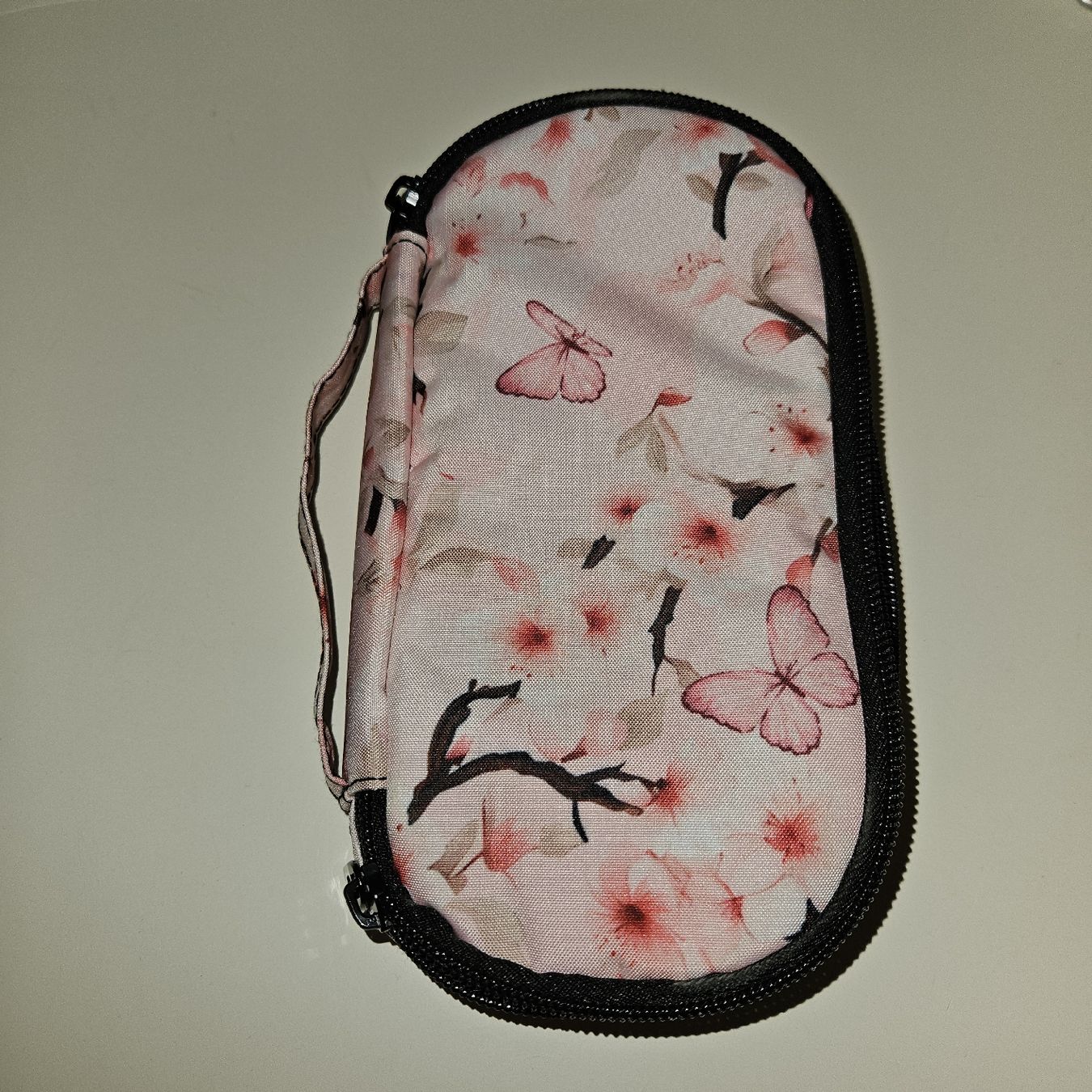 Schüler-Etuis: Kühltasche pink Blumen Schmetterlinge neu – Gebraucht aus Au ZH von plumi21