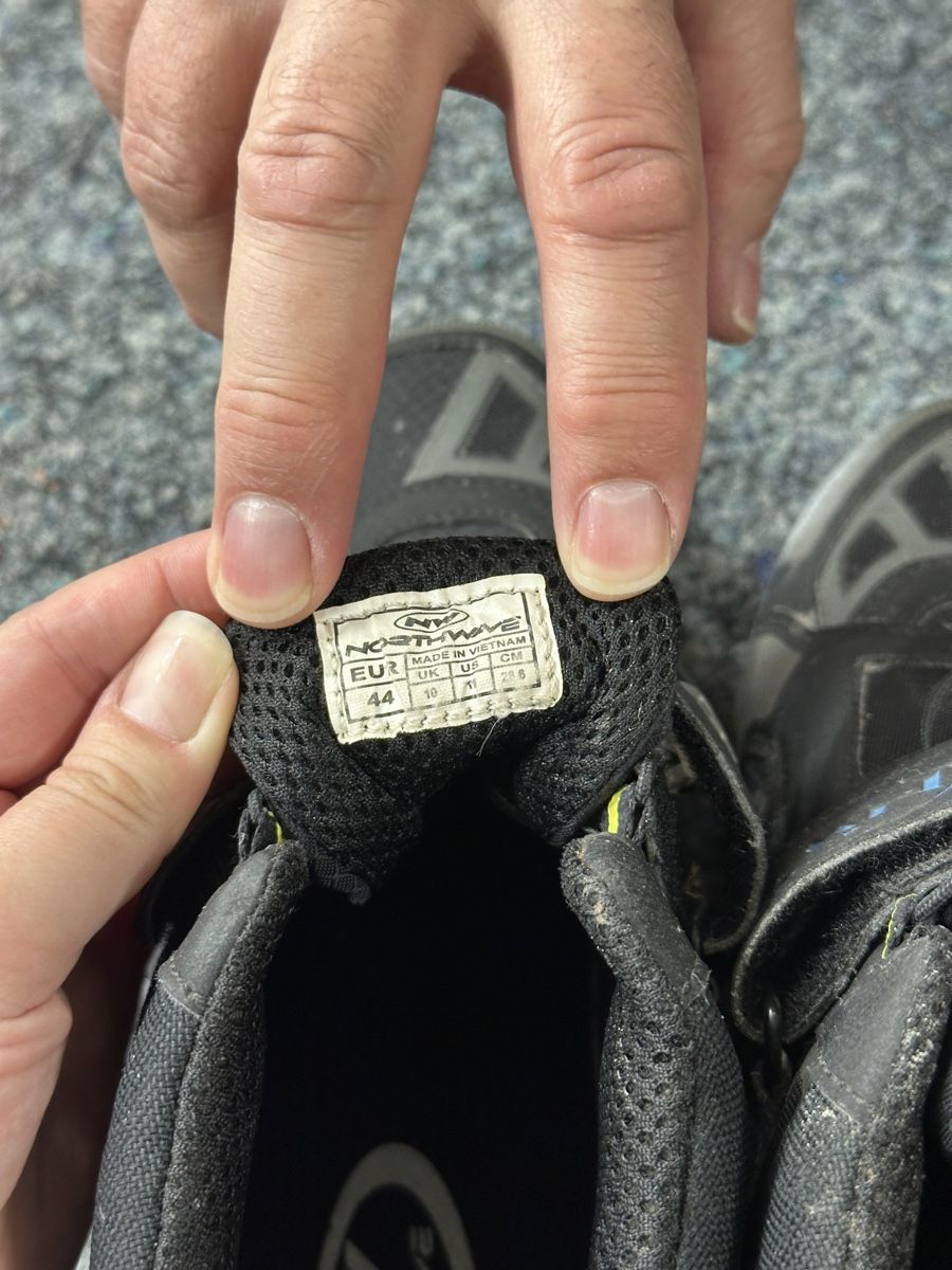 Northwave Chaussures hommes: Veloschuhe Gorotex Gr. 44 – D'occasion à Urdorf par teeeea 4