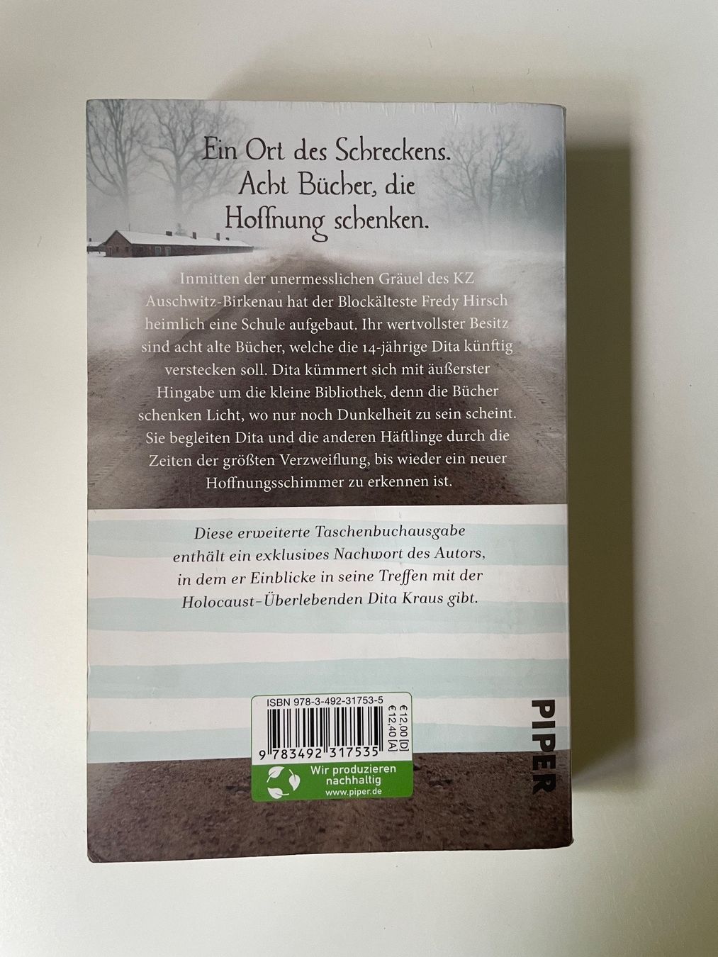 Bücher: Die Bibliothekarin von Auschwitz – Gebraucht aus Zürich von  1