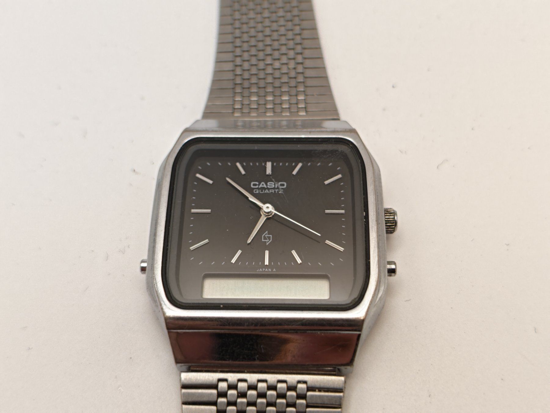 Casio Orologi: Casio AQ-330 Analog Digital Uhr – Difettoso da Thun venduto da Kankii