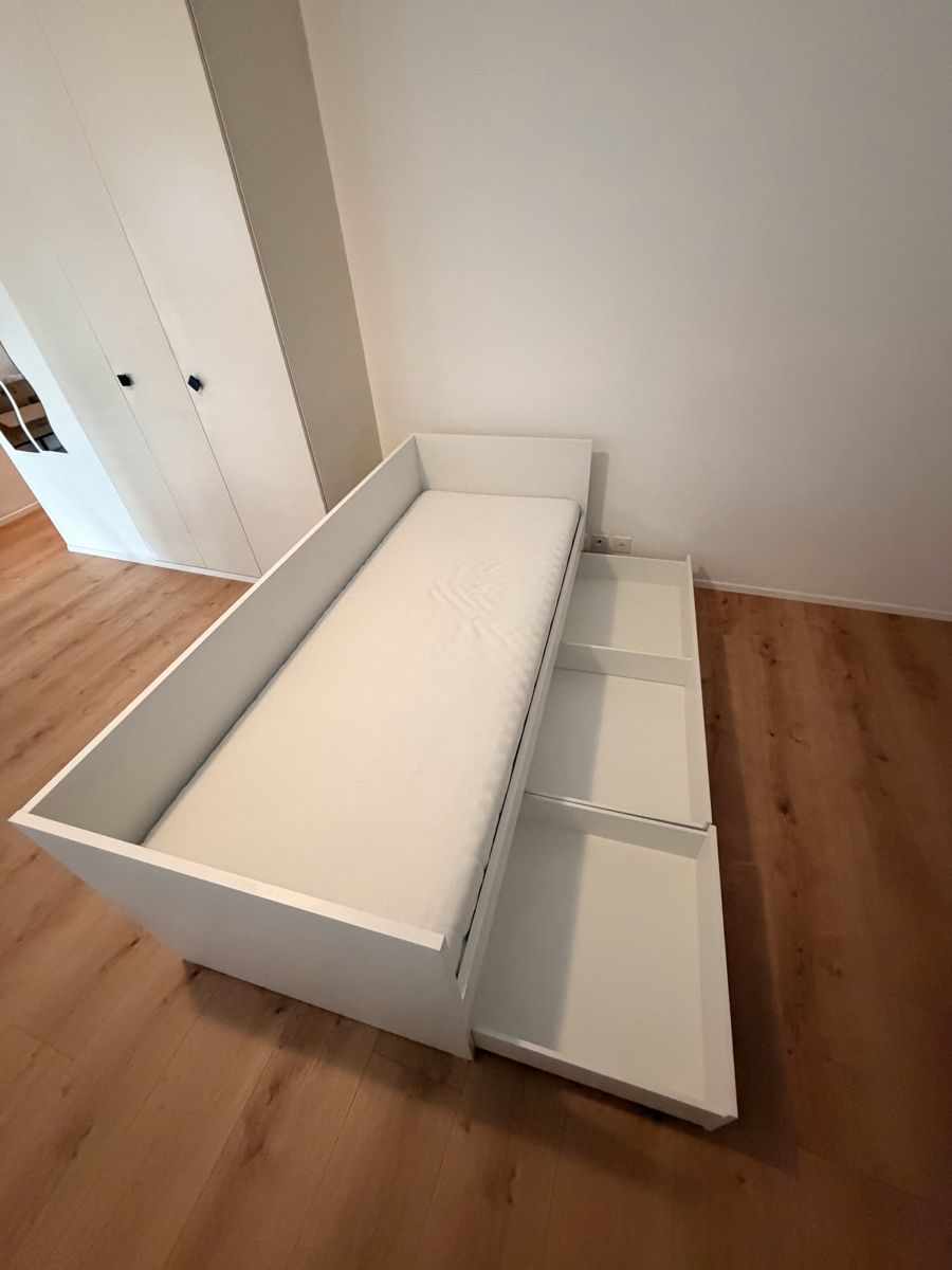 Ikea Lits: VIHALS BED – D'occasion à Zürich par hir_5xxy 1