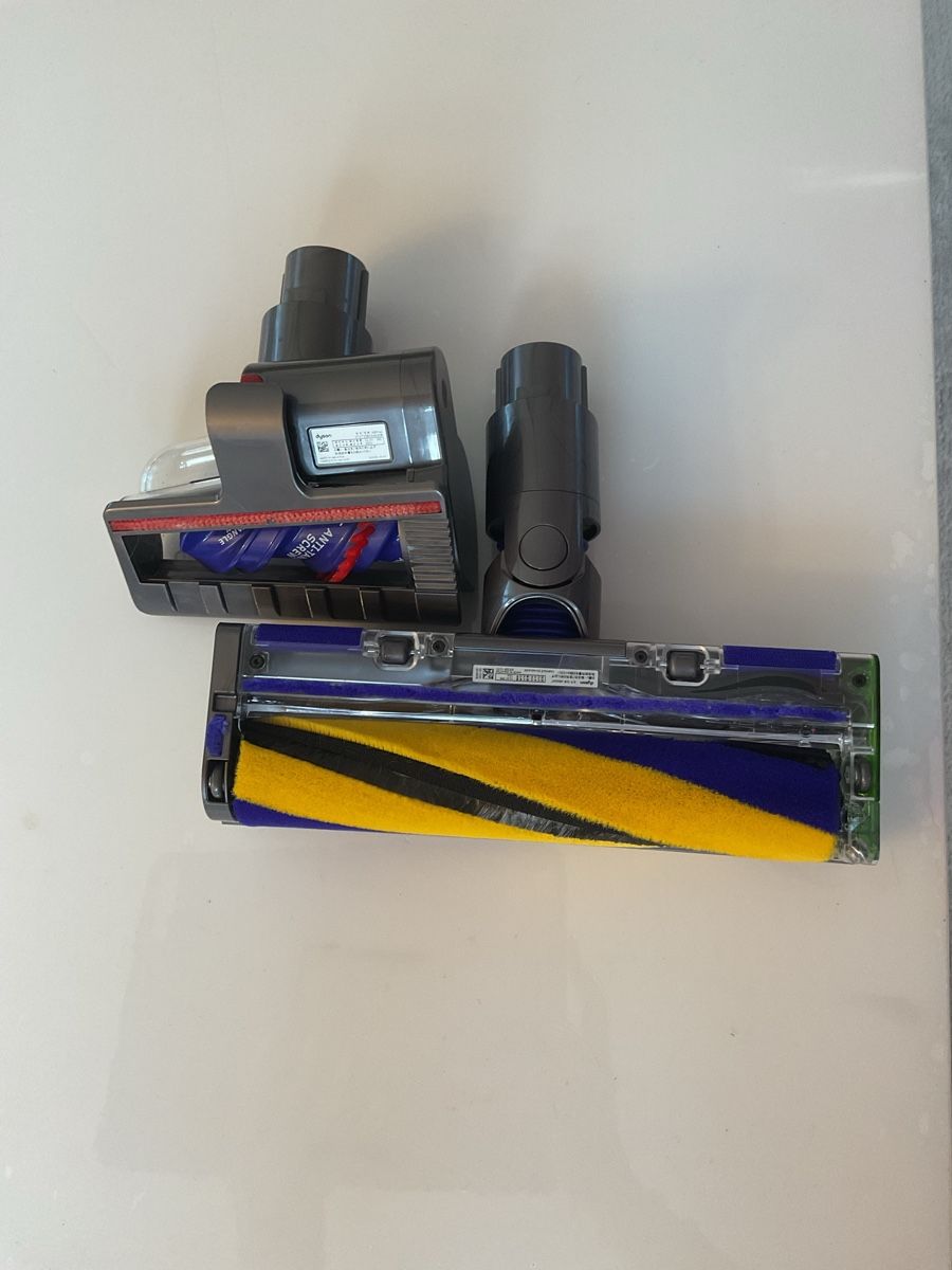 Dyson Staubsauger & Zubehör: Dyson Staubsauger Zubehör – Neu (gemäss Beschreibung) aus Buchs ZH von Maliqi0 2