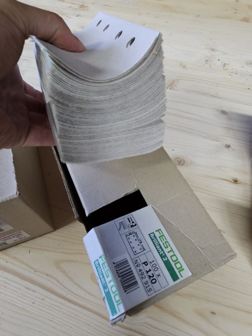 Festool Smerigliatrici & Lucidatrici: Festool RS 300 EQ inkl Schleifmittel – Usato da Dällikon venduto da John178 3
