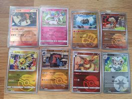 8 Holofoil-Pokémonkarten chinesisch