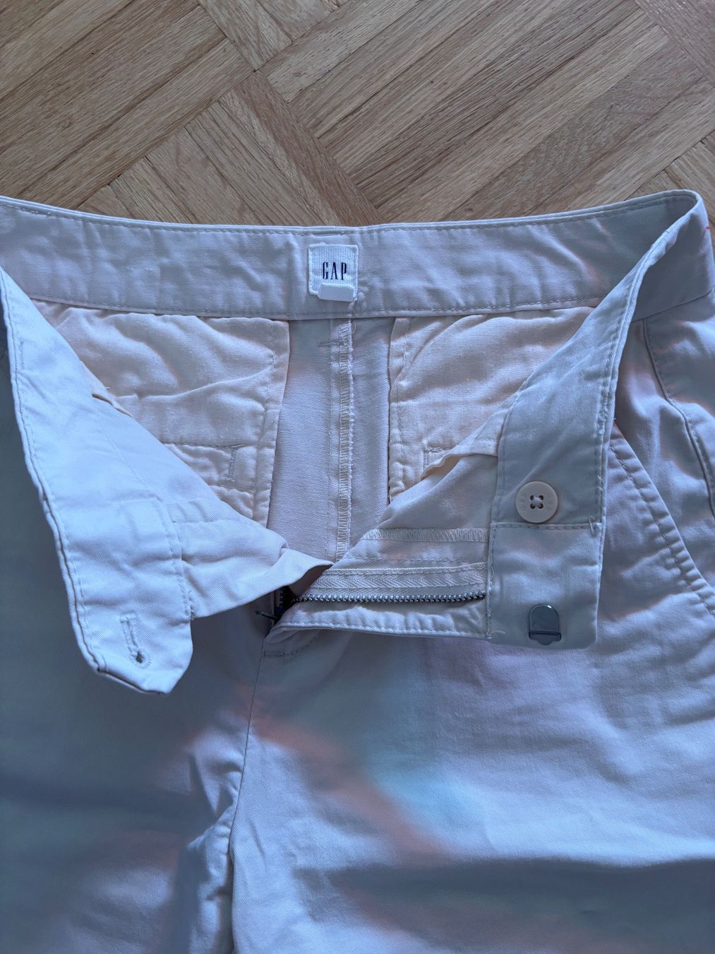 Gap Hosen: GAP Shorts Damen, beige Size 0 – Gebraucht aus Thun von Luckystar3 1