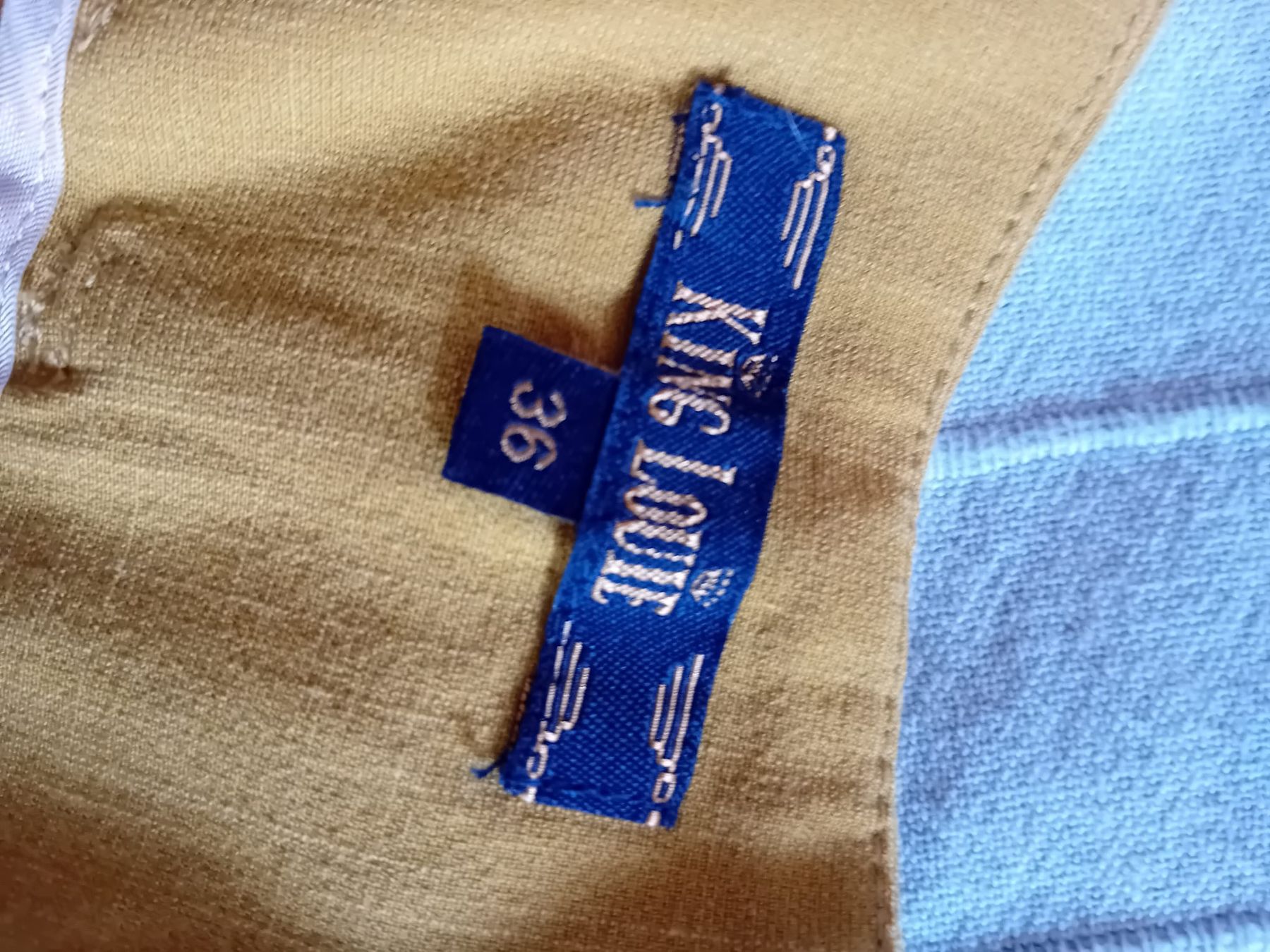 Pantaloni: Schöne Sommerhose in grösse 36. – Usato da Montagny-les-monts venduto da Alvarolorenzogotor 1