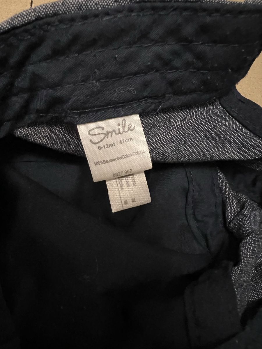 Berretti & Sciarpe: Smile Baby Cap, Grösse 6-12 Mt – Usato da Toffen venduto da Vanessa_Germann 1