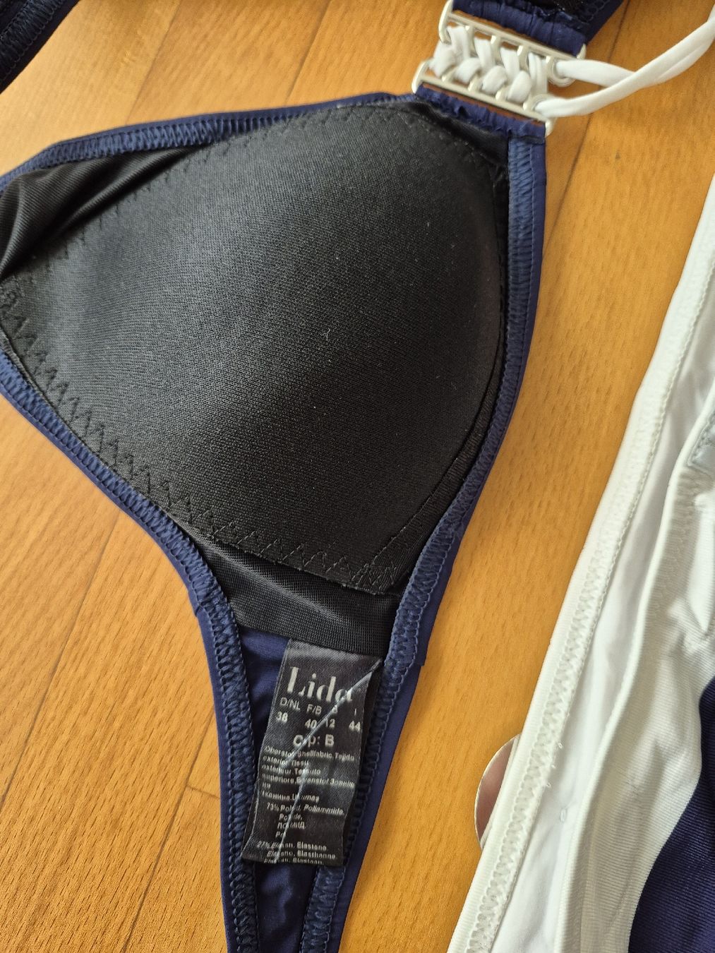 Costumi da bagno & Bikini: Damen Bikini, blau/weiss, Grösse 38 – Usato da Wädenswil venduto da Orso31 4