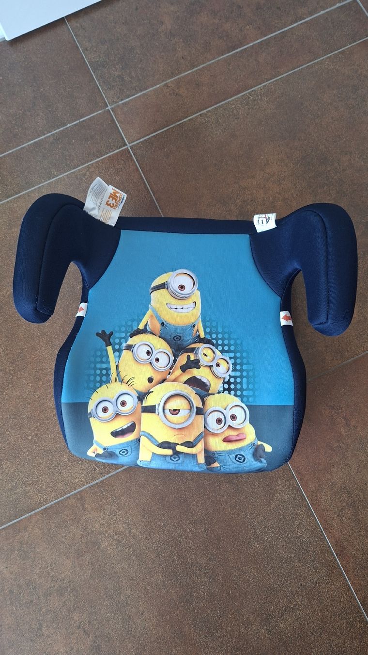 Seggiolini per auto: Kindersitz Minions Despicable Me 3 – Usato da Oftringen venduto da januarloch
