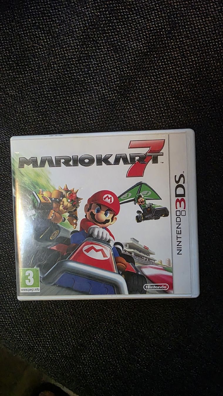 Nintendo Console: Nintendo 3DS – Usato da Krattigen venduto da reb_b5ly 3