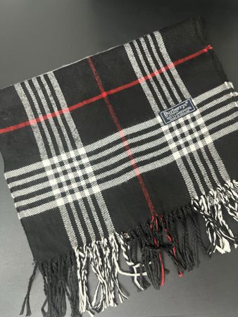 Echarpe Burberry authentique noir à carreaux 