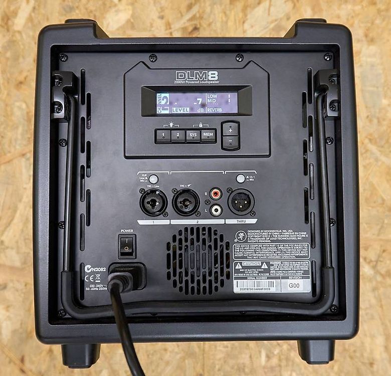 Mackie Lautsprecher: Mackie DLM8 PA-Lautsprecher inkl. Bag - Neupreis ab 1000.-Fr – Neu (gemäss Beschreibung) aus Aarau von Bigbenmusic 2