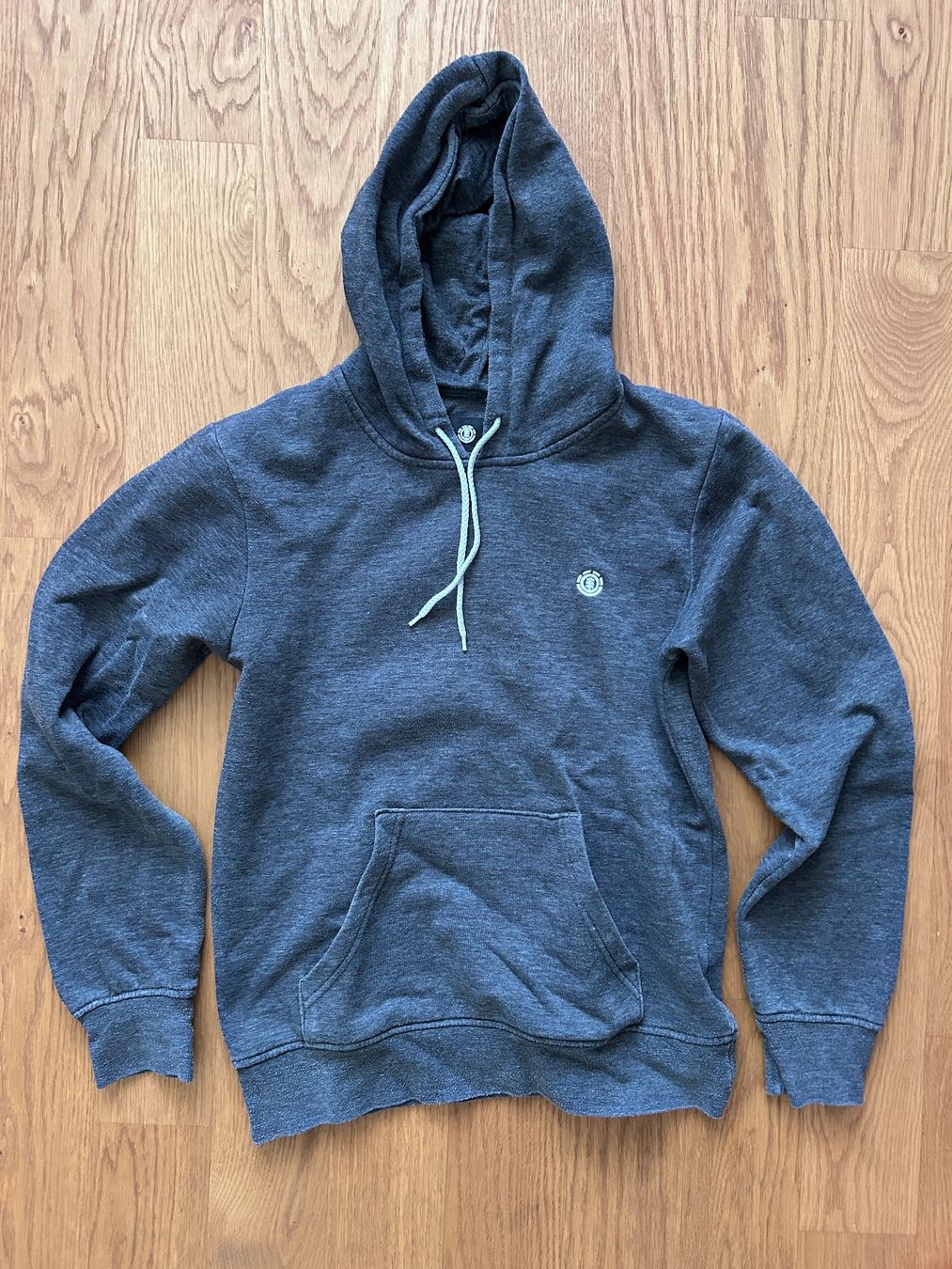 Element Pulls & Sweat-shirts: Kapuzenpullover Element grau Grösse S – D'occasion à Bern par BZau