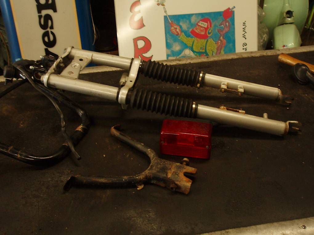 Pièces pour mobylette: vendo forcella Tomos Quadro – D'occasion à Lugano par erm_9ydz