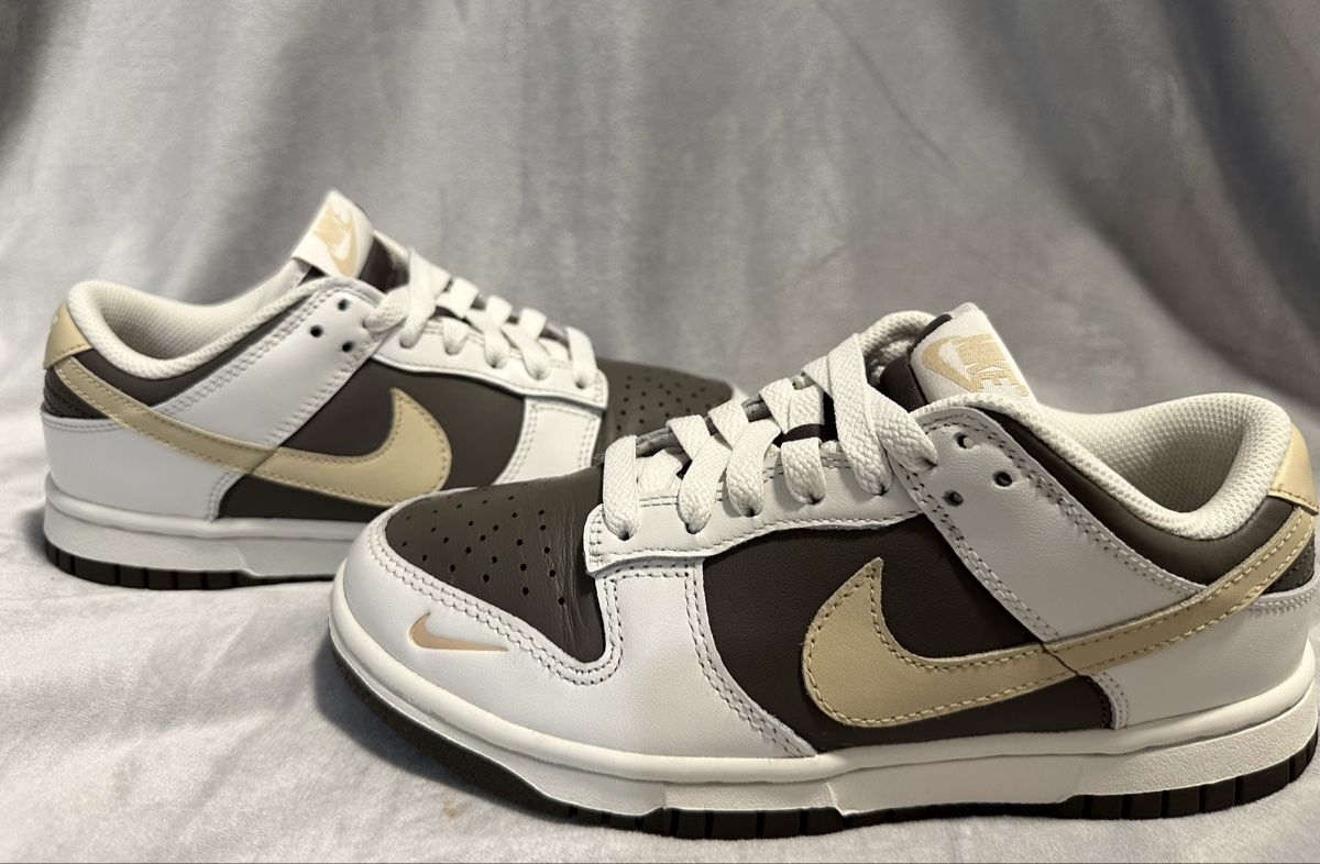 Nike Scarpe da uomo: Nike Dunk Low braun weiss Grösse 35.5 – Nuovo (secondo la descrizione) da Wallisellen venduto da nv7 1