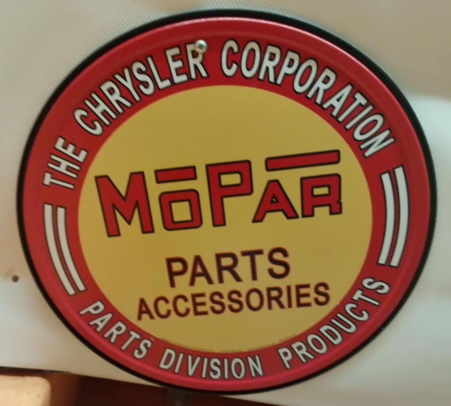Insegne: Blechschild  MOPAR PARTS + ACCESSORIES – Usato da Niedergösgen venduto da usc_l8gm