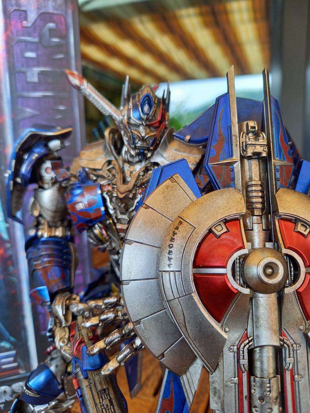 Hasbro Statuette: Threezero DLX Transformers Nemesis Prime The Last Knight – Nuovo (secondo la descrizione) da Caslano venduto da mecha_gundam 3