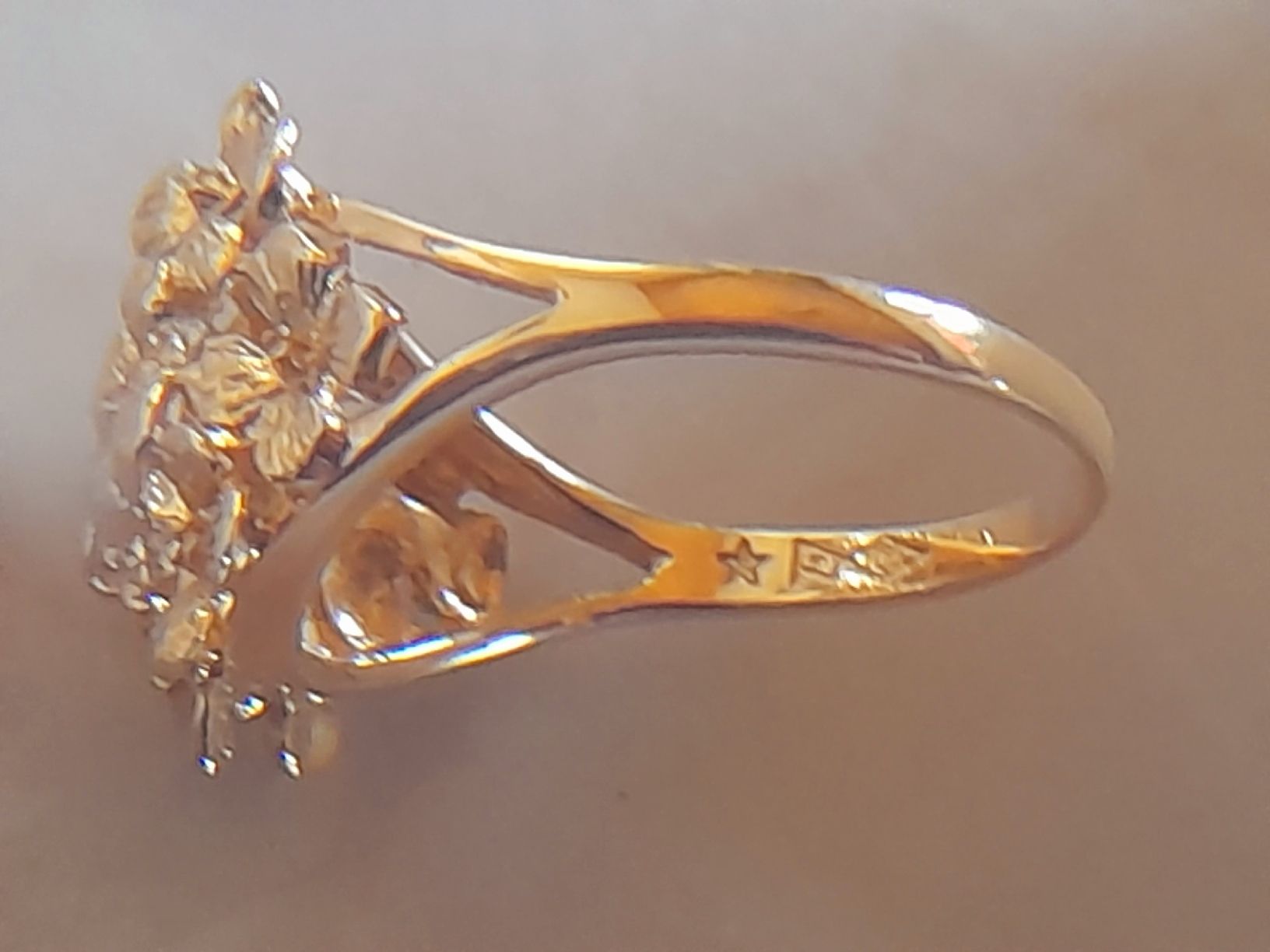Anelli: Flower ring,18k japan gold – Nuovo (secondo la descrizione) da Thun venduto da maya190 5