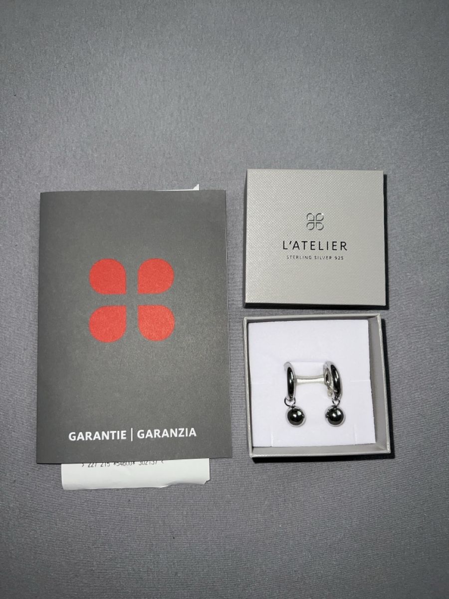 Ohrringe & -stecker: L‘Atelier Ohrstecker – Neu und originalverpackt aus Rüthi (Rheintal) von la.07