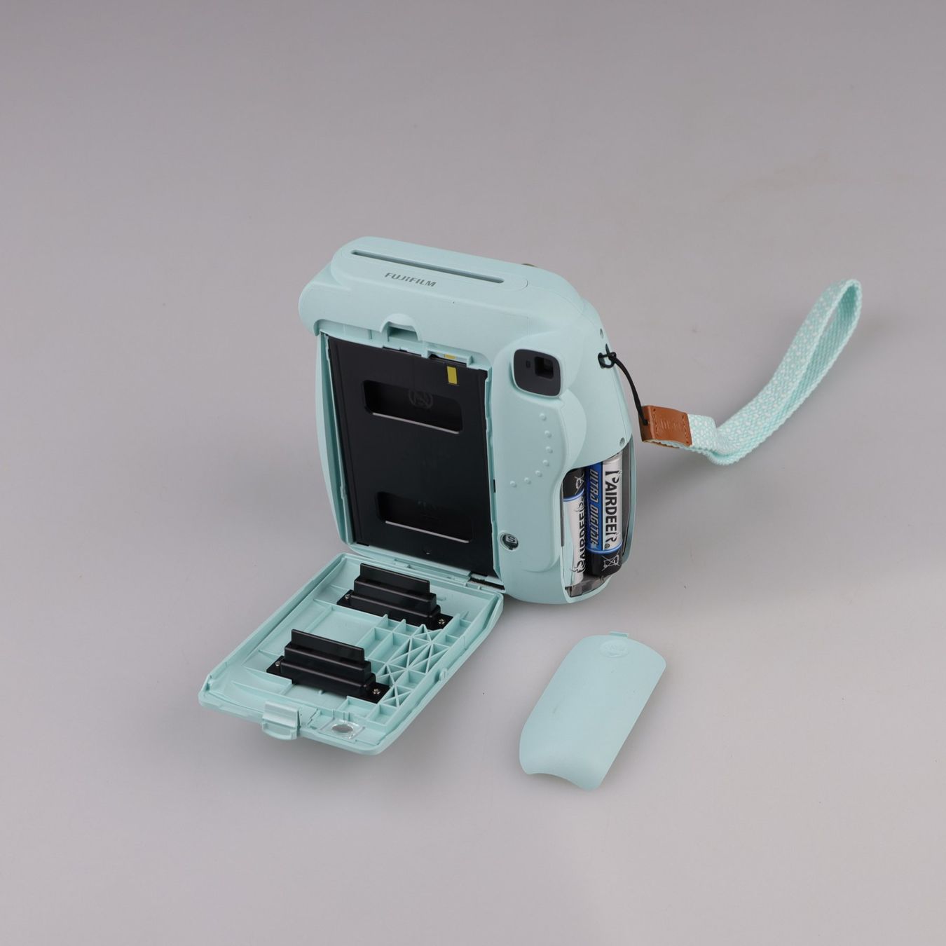 Fujifilm Fotocamera: Fujifilm Instax Mini 9 Sofortbildkamera – Usato da Volketswil venduto da brockipfannenstil 5